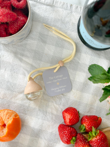 The Cottage | Hanging Diffuser